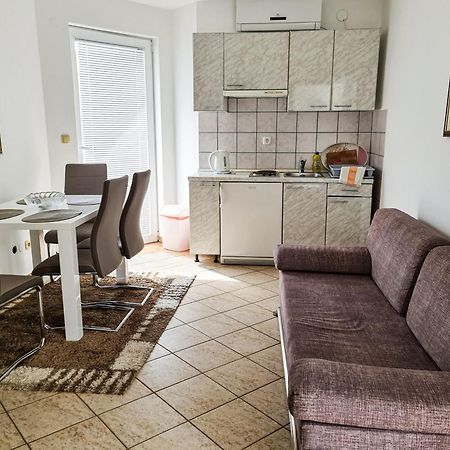 Apartments Benkovic Baška Zewnętrze zdjęcie